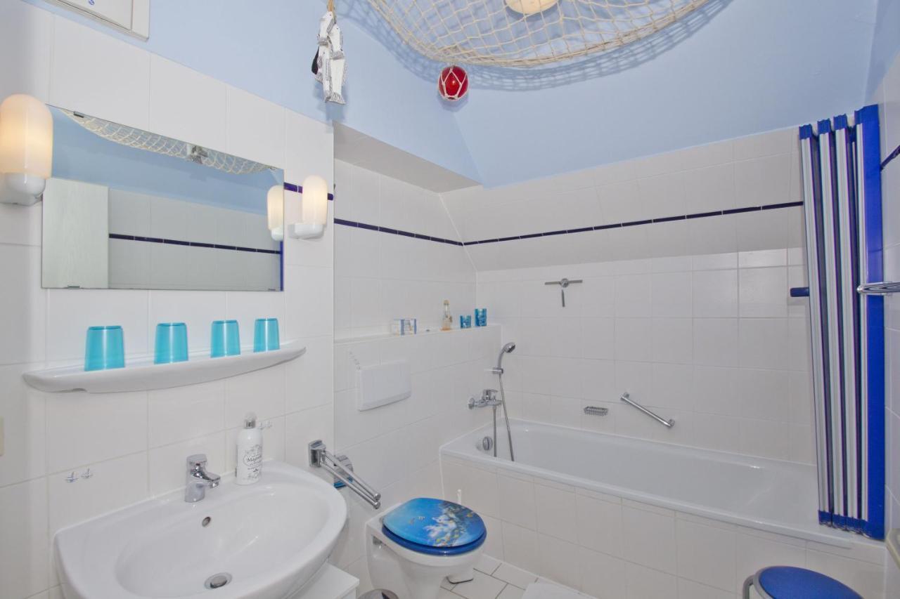 Strandnahe 2-Raum-Ferienwohnung Mit Balkon - Strandhaus Moenchgut Fewo 10 Lobbe Dış mekan fotoğraf